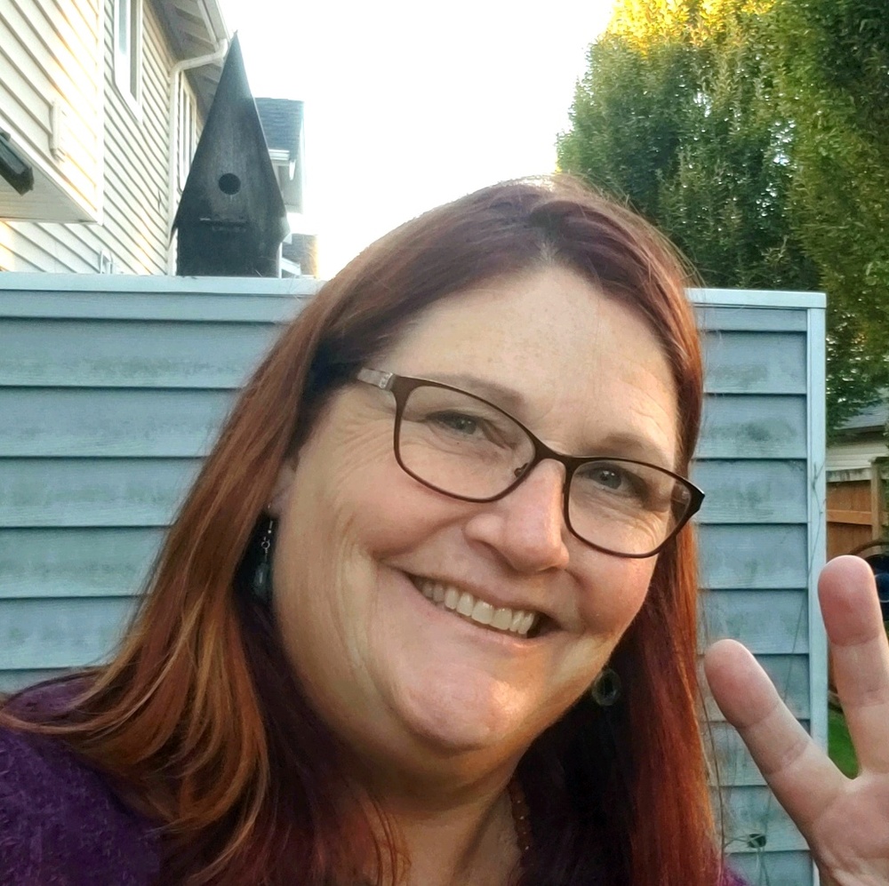 Meet your Posher, Sandi